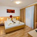 Alpendiamant Wachter Gmbh Aparthotel