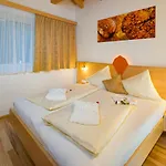Alpendiamant Wachter Gmbh Aparthotel
