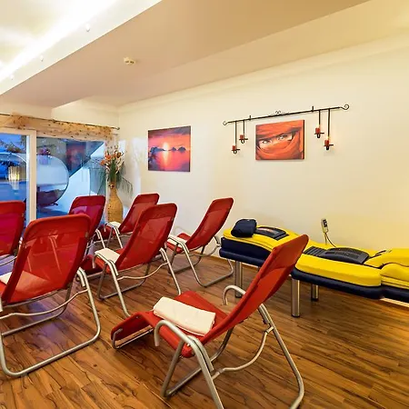 Alpendiamant Wachter Gmbh Aparthotel 4*