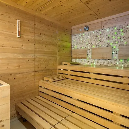 Aparthotel Alpendiamant Wachter Gmbh