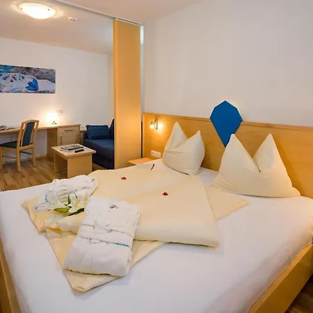 Aparthotel Alpendiamant Wachter Gmbh Serfaus