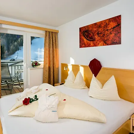 Lejlighedshotel Alpendiamant Wachter Gmbh Serfaus
