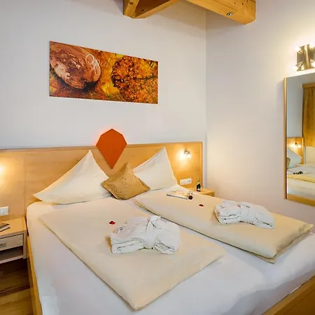 Alpendiamant Wachter Gmbh Hotel apartamentowy Serfaus